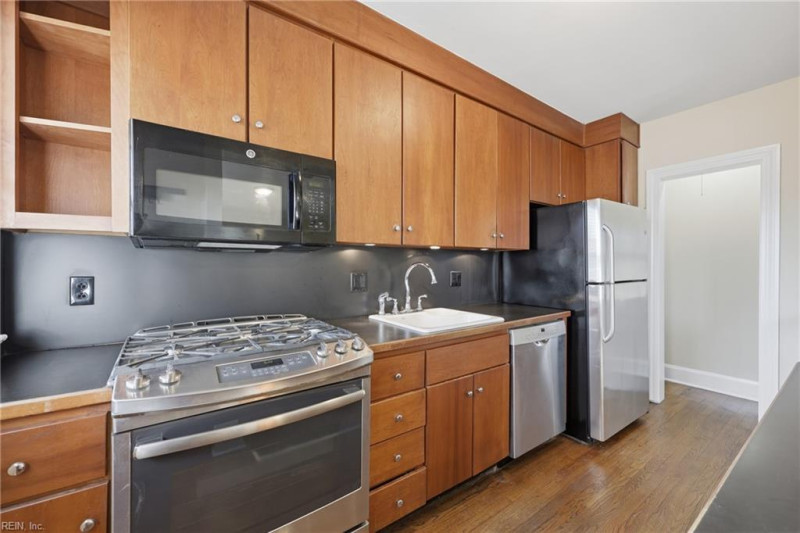 Photo 19 of 47 residential for sale in Norfolk virginia Photo 19 of 47 residential for sale in Norfolk virginia