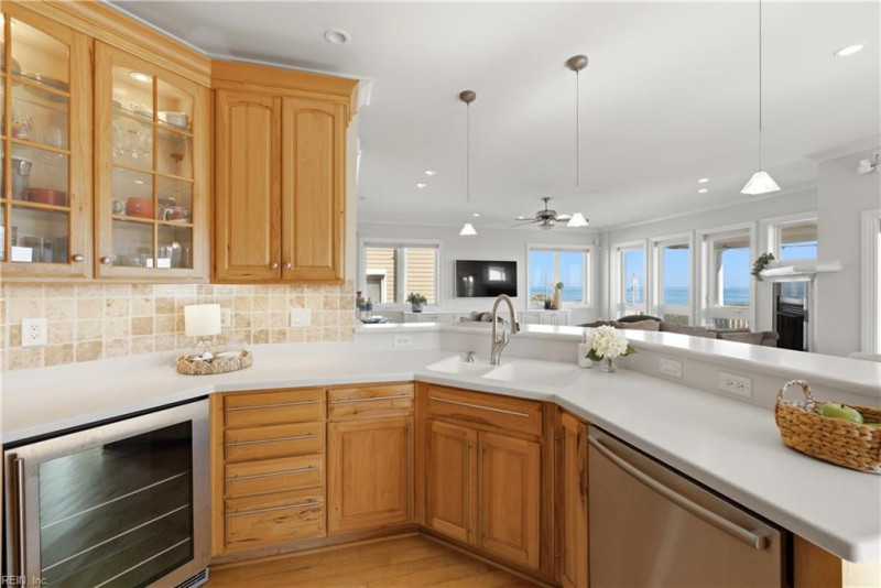 Photo 15 of 50 residential for sale in Virginia Beach virginia