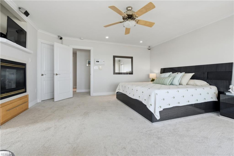 Photo 19 of 50 residential for sale in Virginia Beach virginia