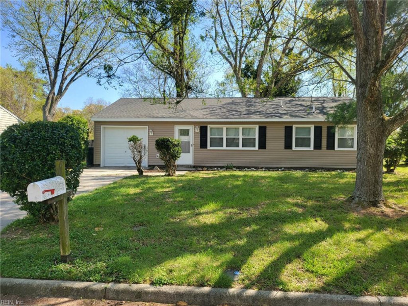 Photo 2 of 36 residential for sale in Newport News virginia Photo 2 of 36 residential for sale in Newport News virginia