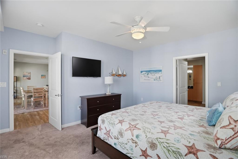 Photo 21 of 35 residential for sale in Virginia Beach virginia
