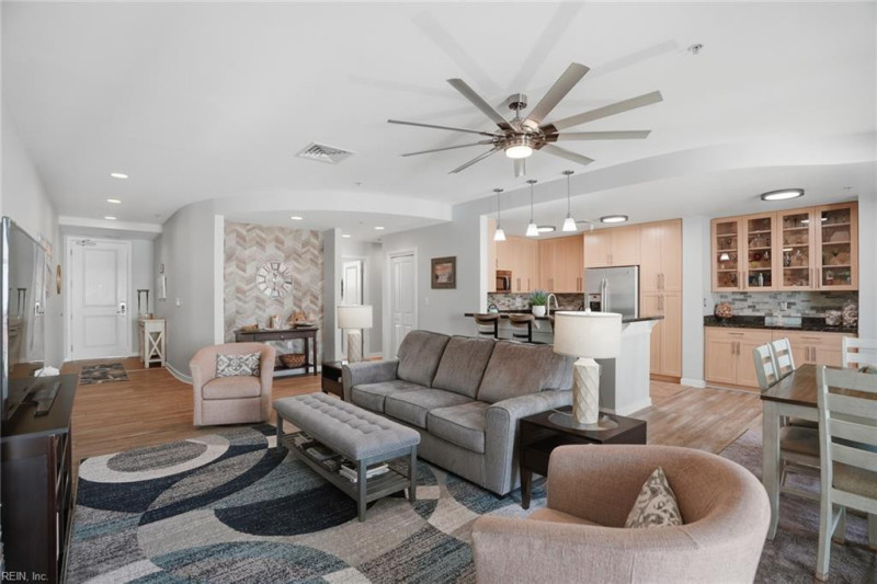 Photo 7 of 35 residential for sale in Virginia Beach virginia