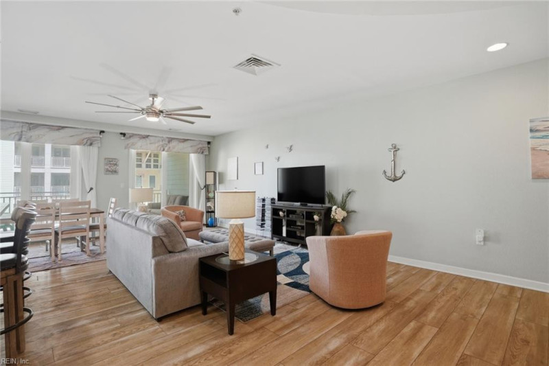 Photo 8 of 35 residential for sale in Virginia Beach virginia