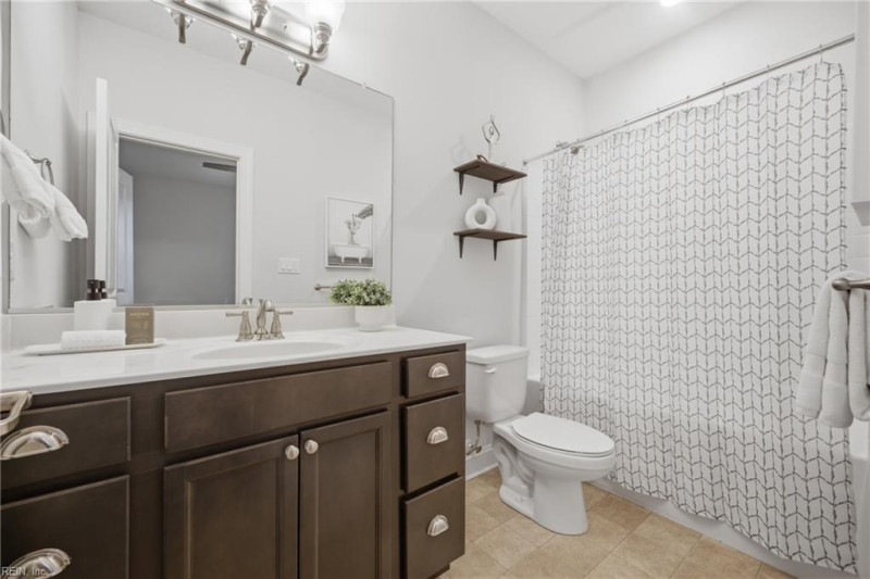 Photo 25 of 47 residential for sale in Suffolk virginia