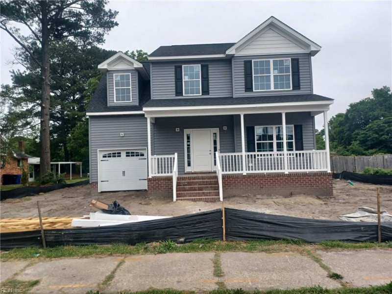 Photo 2 of 12 residential for sale in Portsmouth virginia