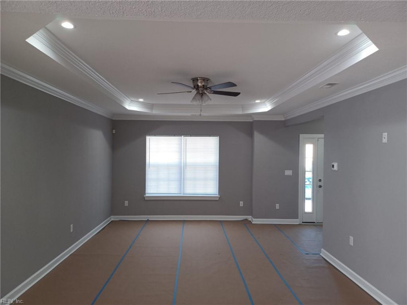 Photo 4 of 12 residential for sale in Portsmouth virginia