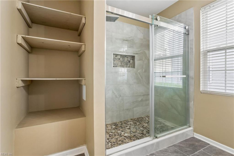 Photo 28 of 46 residential for sale in Virginia Beach virginia