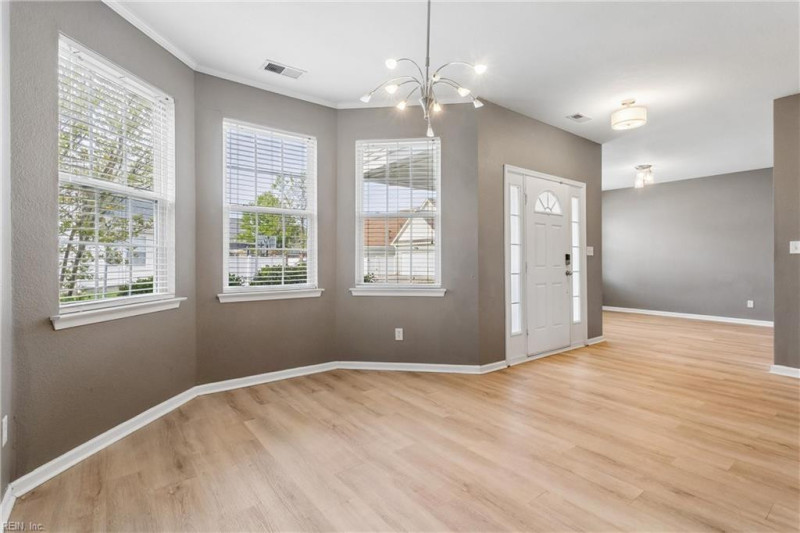 Photo 9 of 46 residential for sale in Virginia Beach virginia