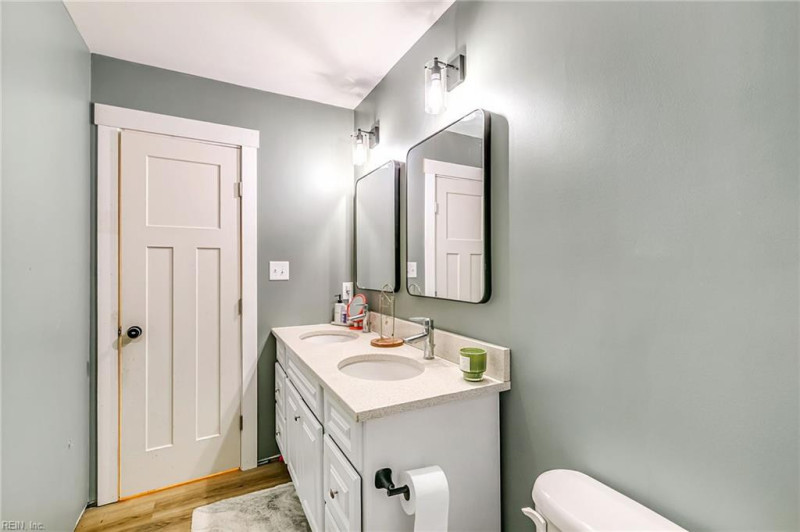 Photo 25 of 50 residential for sale in Mathews County virginia