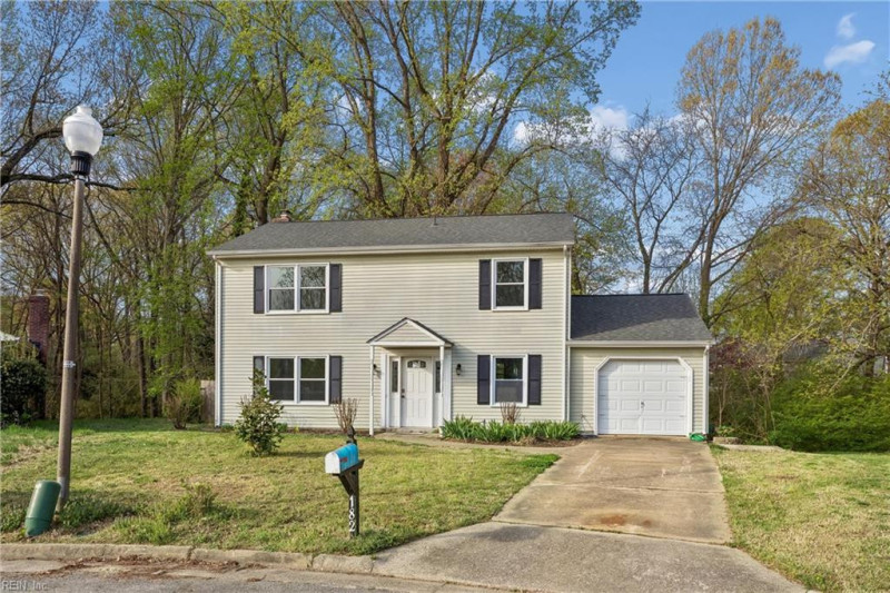 Photo 3 of 44 residential for sale in Newport News virginia Photo 3 of 44 residential for sale in Newport News virginia