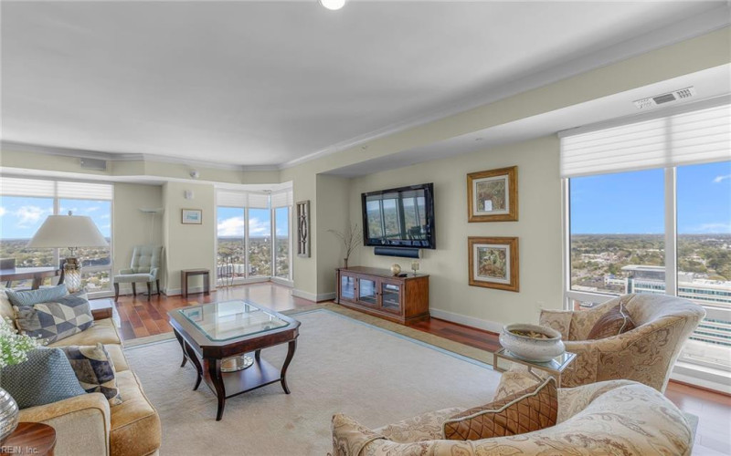 Photo 4 of 50 residential for sale in Virginia Beach virginia