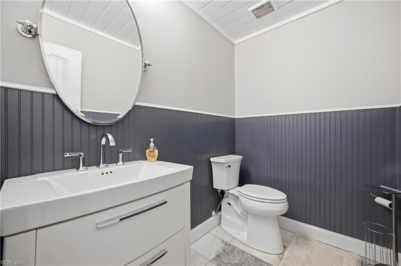 Photo 15 of 47 residential for sale in Hampton virginia