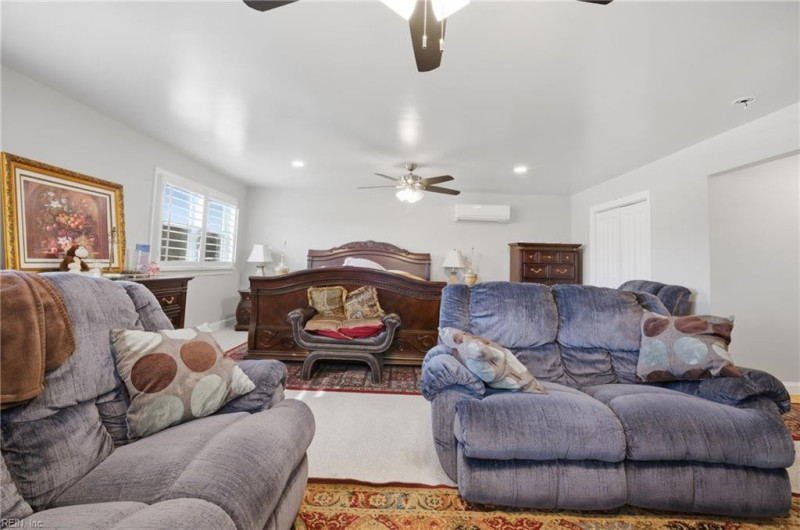 Photo 28 of 47 residential for sale in Hampton virginia
