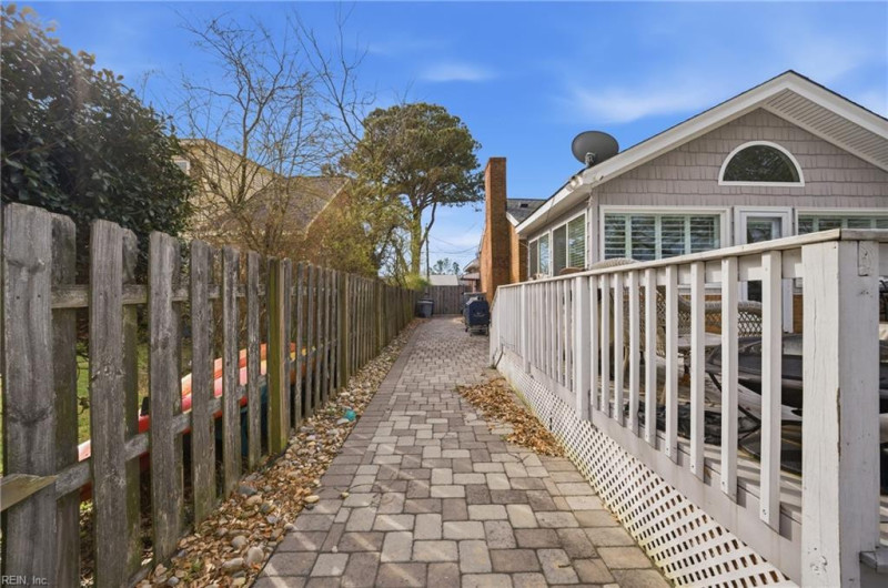 Photo 37 of 47 residential for sale in Hampton virginia