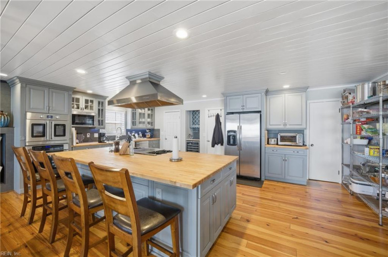 Photo 7 of 47 residential for sale in Hampton virginia