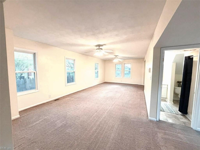 Photo 13 of 28 residential for sale in Chesapeake virginia Photo 13 of 28 residential for sale in Chesapeake virginia