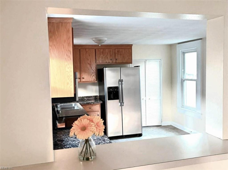 Photo 5 of 28 residential for sale in Chesapeake virginia Photo 5 of 28 residential for sale in Chesapeake virginia