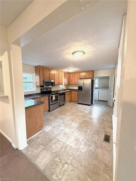 Photo 8 of 28 residential for sale in Chesapeake virginia Photo 8 of 28 residential for sale in Chesapeake virginia