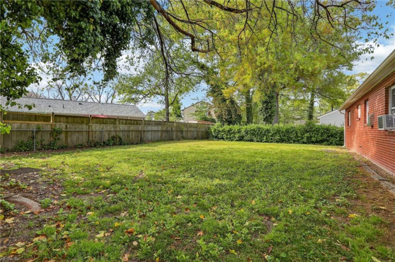 Photo 20 of 23 residential for sale in Hampton virginia