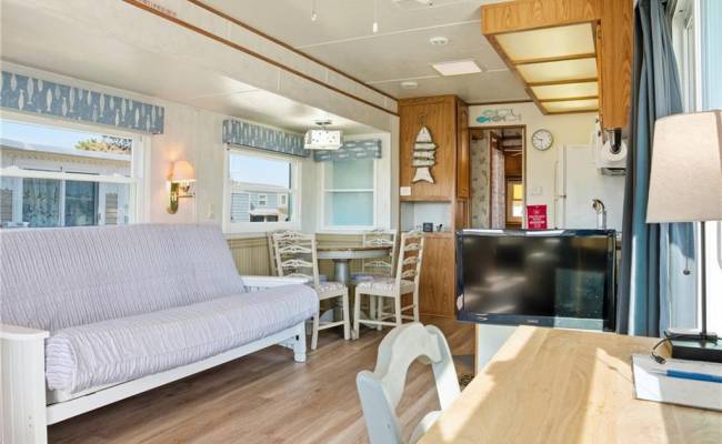 3665 Sandpiper Road, Virginia Beach, VA 23456