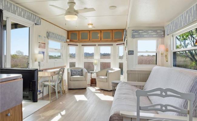 3665 Sandpiper Road, Virginia Beach, VA 23456