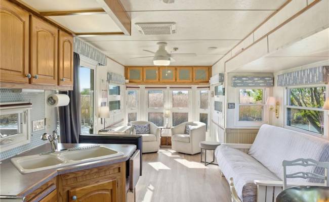 3665 Sandpiper Road, Virginia Beach, VA 23456