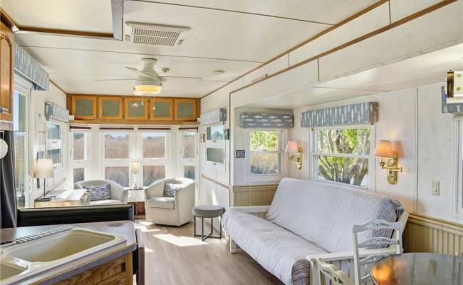 3665 Sandpiper Road, Virginia Beach, VA 23456