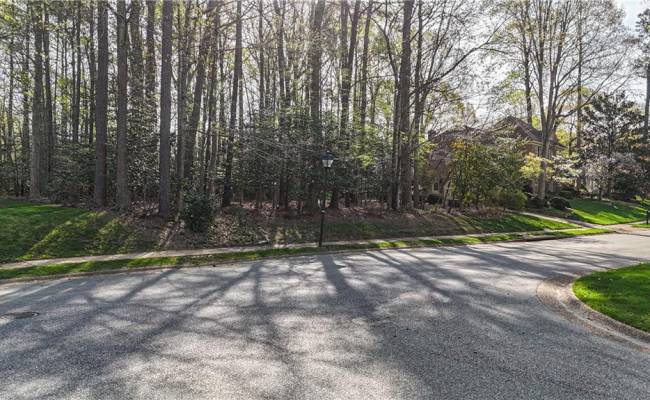 213 Yorkshire Drive, Williamsburg, VA 23185