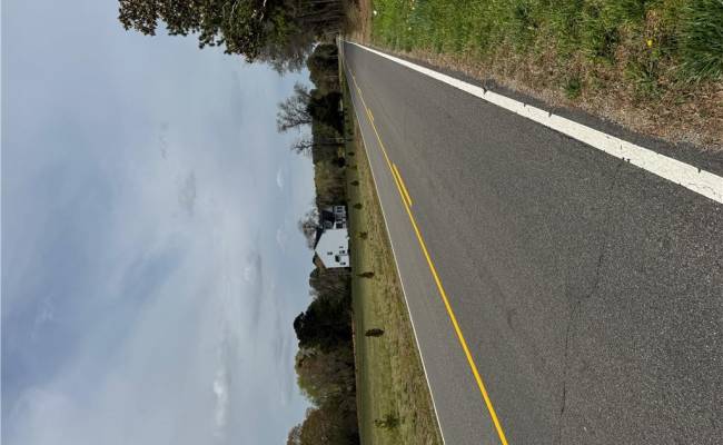 4.51AC Hog Island Road, Surry County, VA 23883