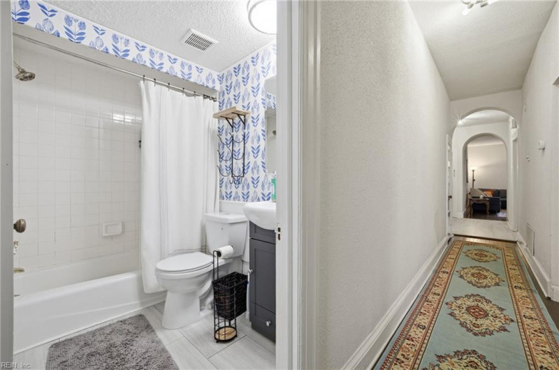 Photo 22 of 33 residential for sale in Norfolk virginia