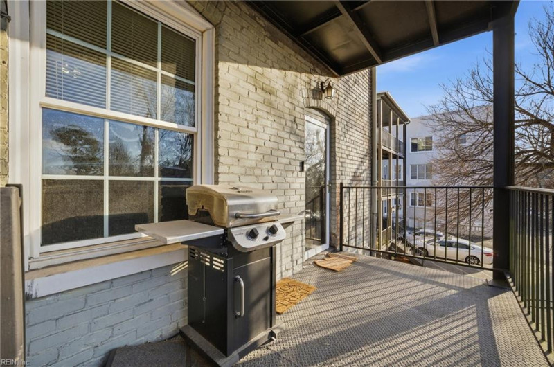 Photo 23 of 33 residential for sale in Norfolk virginia