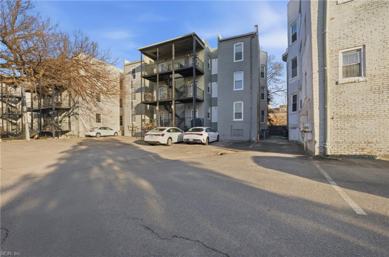 Photo 32 of 33 residential for sale in Norfolk virginia