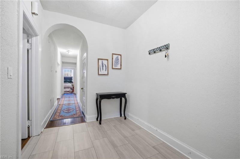 Photo 4 of 33 residential for sale in Norfolk virginia