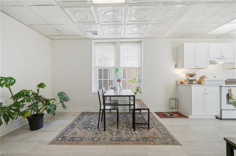 Photo 9 of 33 residential for sale in Norfolk virginia