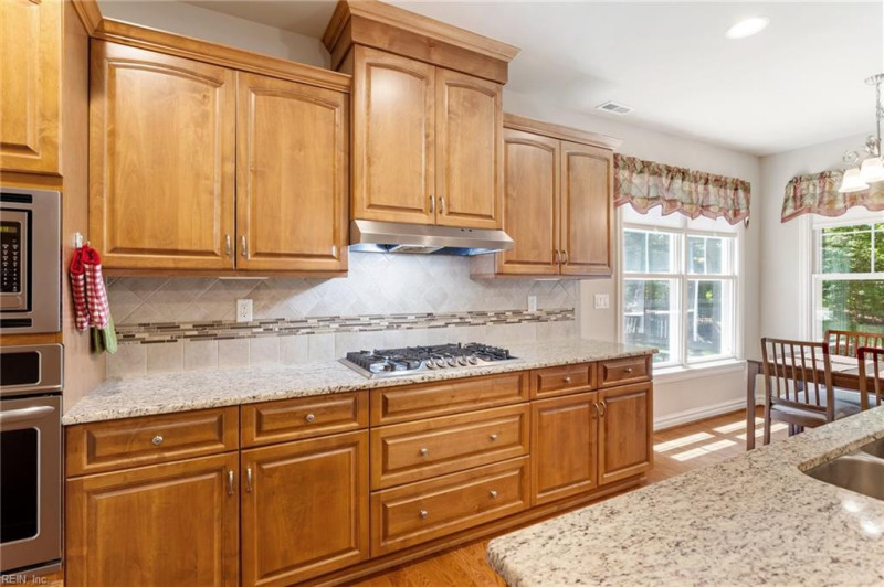 Photo 16 of 50 residential for sale in Suffolk virginia