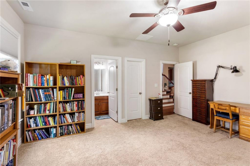 Photo 21 of 50 residential for sale in Suffolk virginia