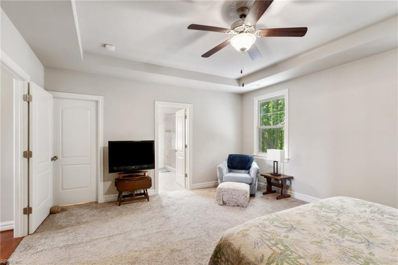 Photo 36 of 50 residential for sale in Suffolk virginia