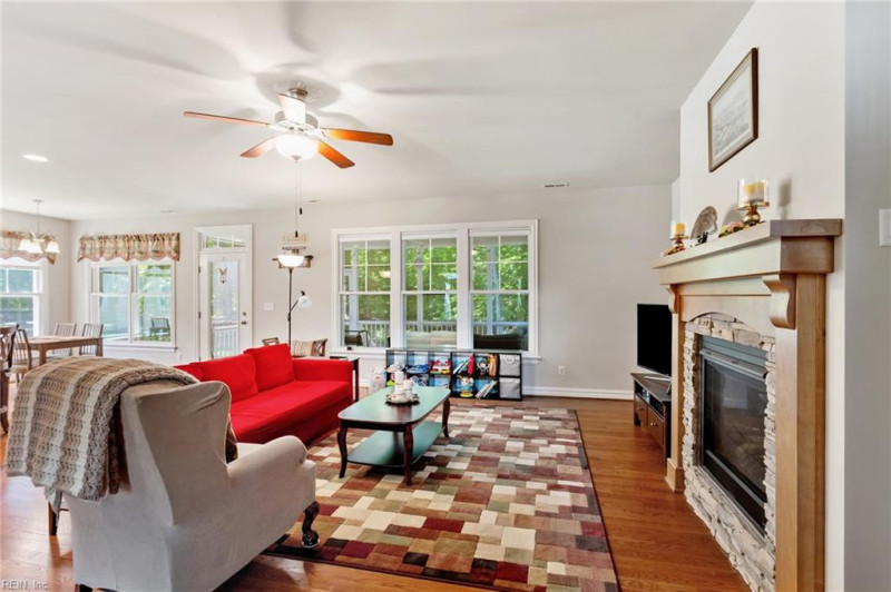 Photo 9 of 50 residential for sale in Suffolk virginia