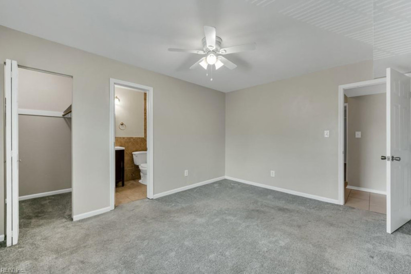 Photo 16 of 33 residential for sale in Virginia Beach virginia