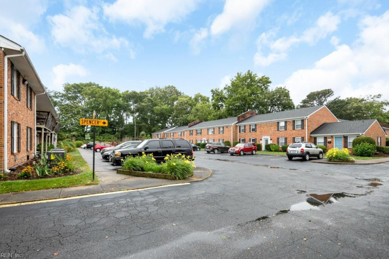 Photo 31 of 33 residential for sale in Virginia Beach virginia
