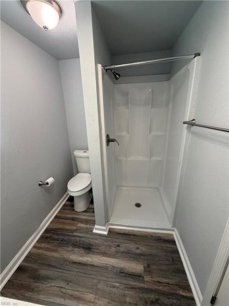 Photo 11 of 36 residential for sale in Newport News virginia