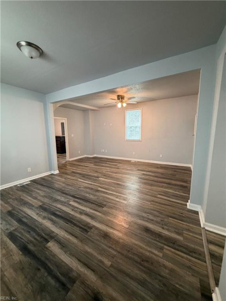 Photo 14 of 36 residential for sale in Newport News virginia