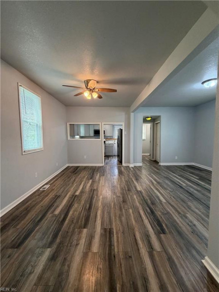 Photo 15 of 36 residential for sale in Newport News virginia