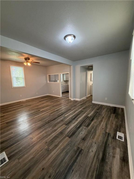 Photo 18 of 36 residential for sale in Newport News virginia
