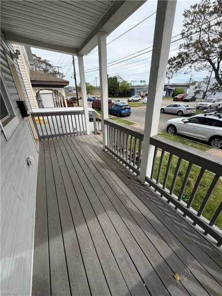 Photo 4 of 36 residential for sale in Newport News virginia