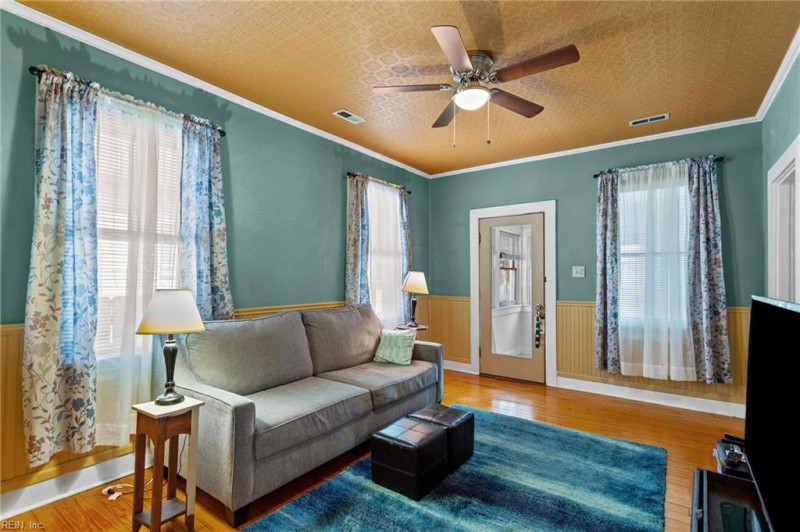 Photo 5 of 30 residential for sale in Norfolk virginia