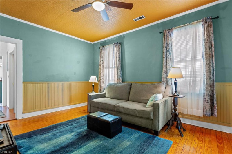 Photo 6 of 30 residential for sale in Norfolk virginia