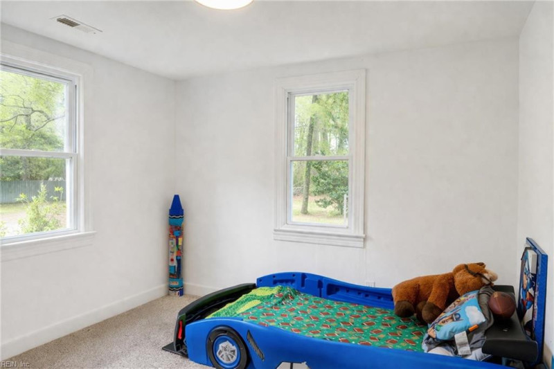 Photo 17 of 24 residential for sale in Mathews County virginia