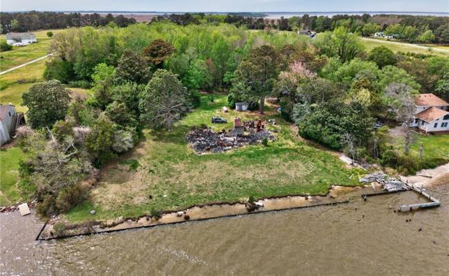 6468 Knotts Island Road, Virginia Beach, VA 23457