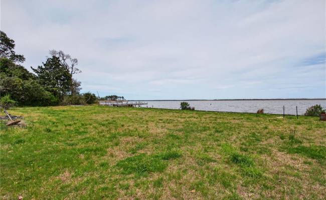 6468 Knotts Island Road, Virginia Beach, VA 23457